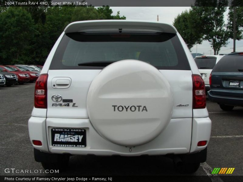 Super White / Taupe 2004 Toyota RAV4 4WD