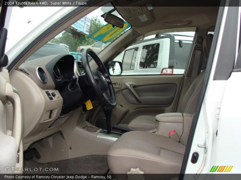 Super White / Taupe 2004 Toyota RAV4 4WD
