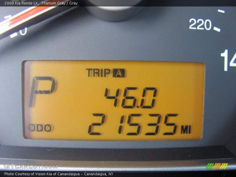 Titanium Gray / Gray 2009 Kia Rondo LX