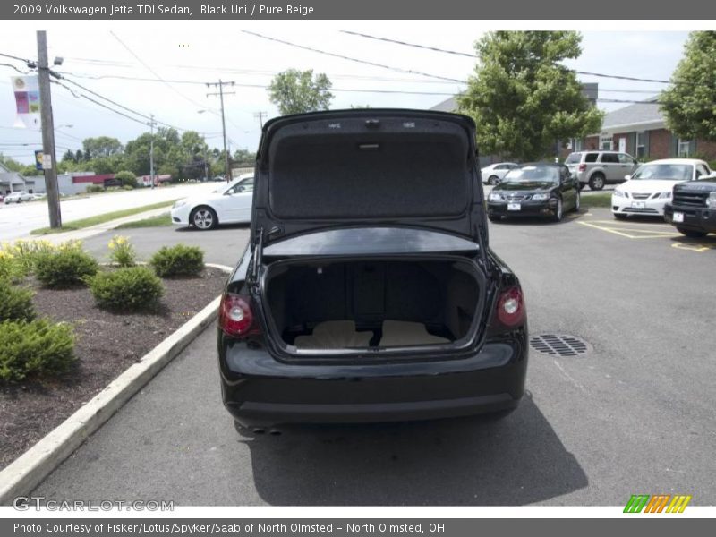Black Uni / Pure Beige 2009 Volkswagen Jetta TDI Sedan