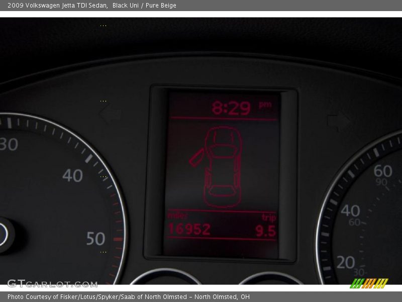Black Uni / Pure Beige 2009 Volkswagen Jetta TDI Sedan