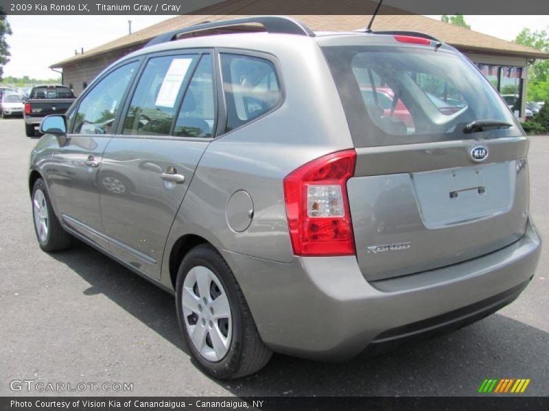 Titanium Gray / Gray 2009 Kia Rondo LX