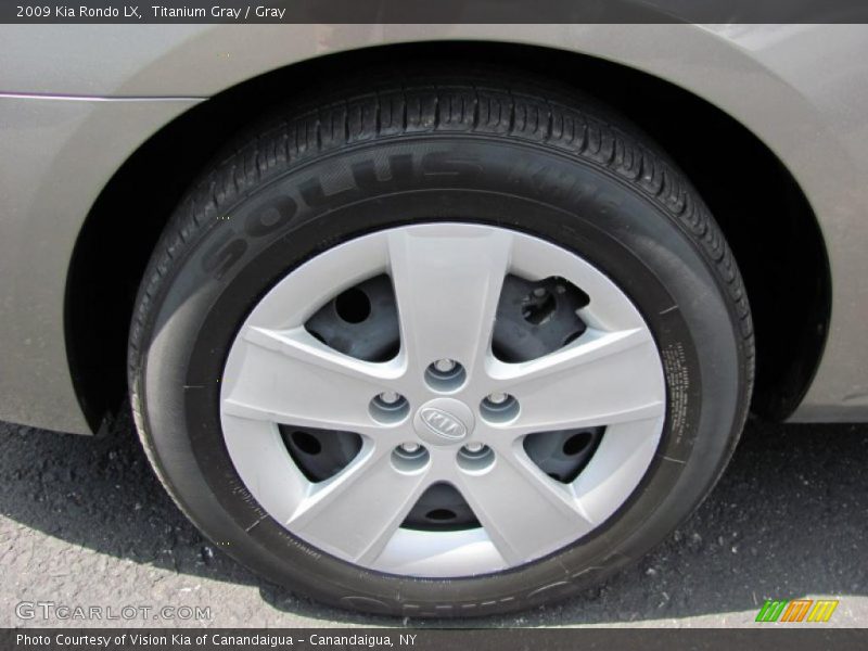 Titanium Gray / Gray 2009 Kia Rondo LX
