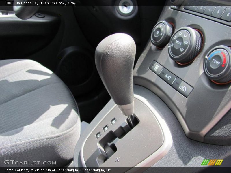 Titanium Gray / Gray 2009 Kia Rondo LX