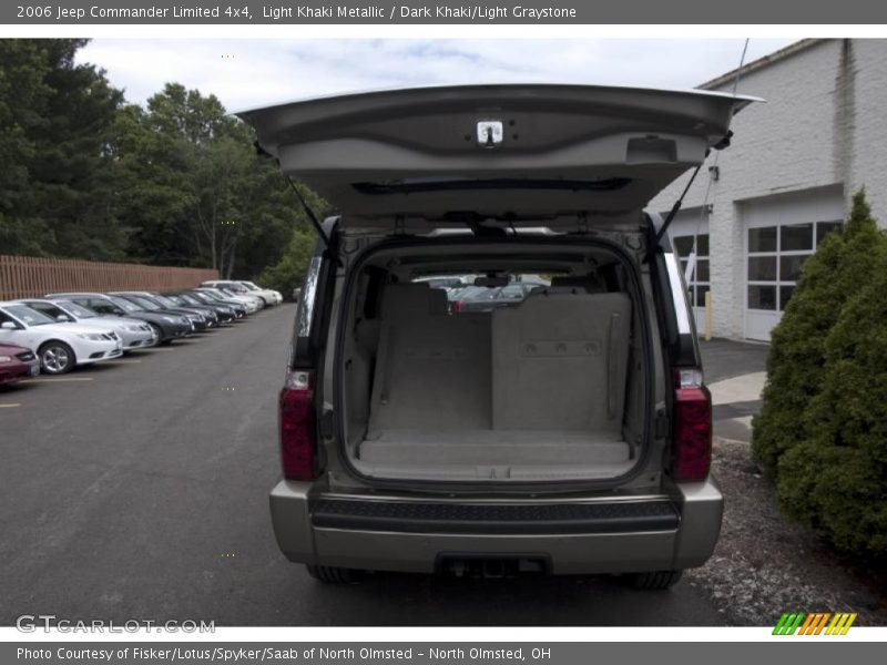 Light Khaki Metallic / Dark Khaki/Light Graystone 2006 Jeep Commander Limited 4x4