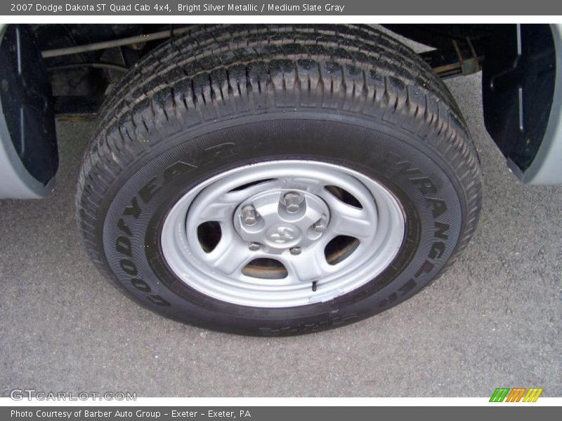 Bright Silver Metallic / Medium Slate Gray 2007 Dodge Dakota ST Quad Cab 4x4