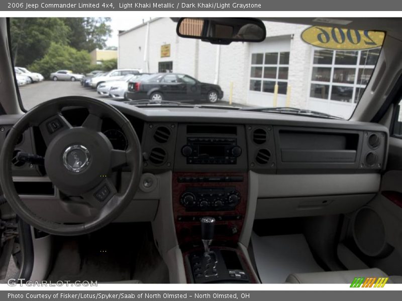 Light Khaki Metallic / Dark Khaki/Light Graystone 2006 Jeep Commander Limited 4x4