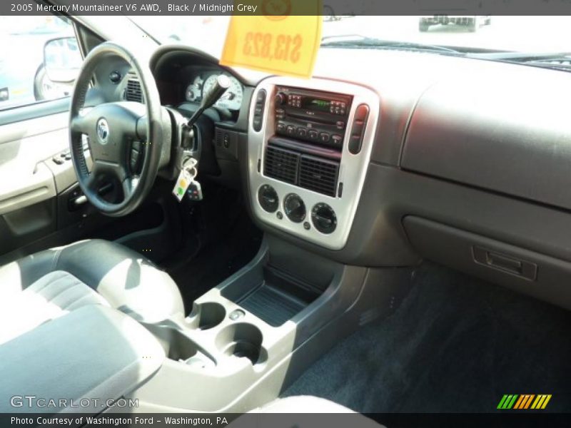 Black / Midnight Grey 2005 Mercury Mountaineer V6 AWD
