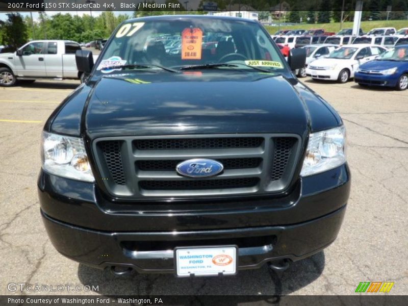 Black / Medium Flint 2007 Ford F150 STX SuperCab 4x4