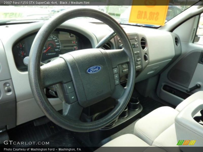 Black / Medium Flint 2007 Ford F150 STX SuperCab 4x4