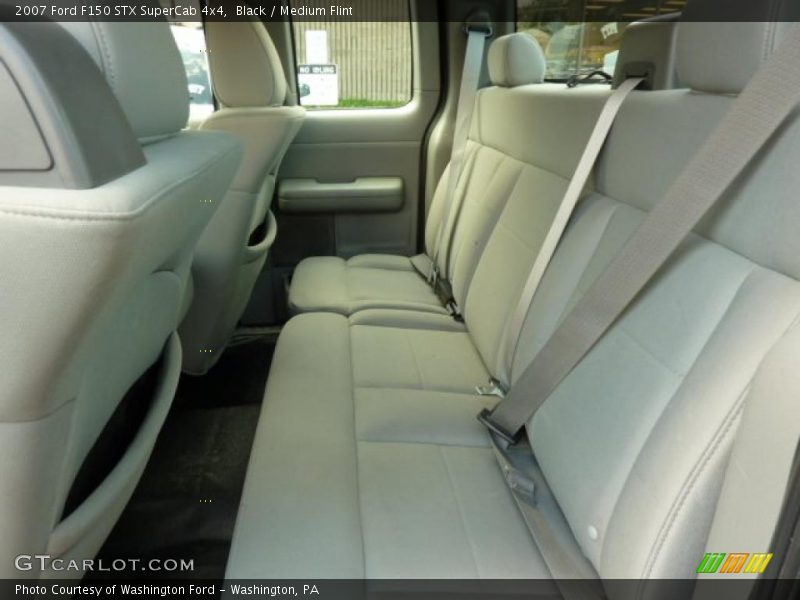 Black / Medium Flint 2007 Ford F150 STX SuperCab 4x4