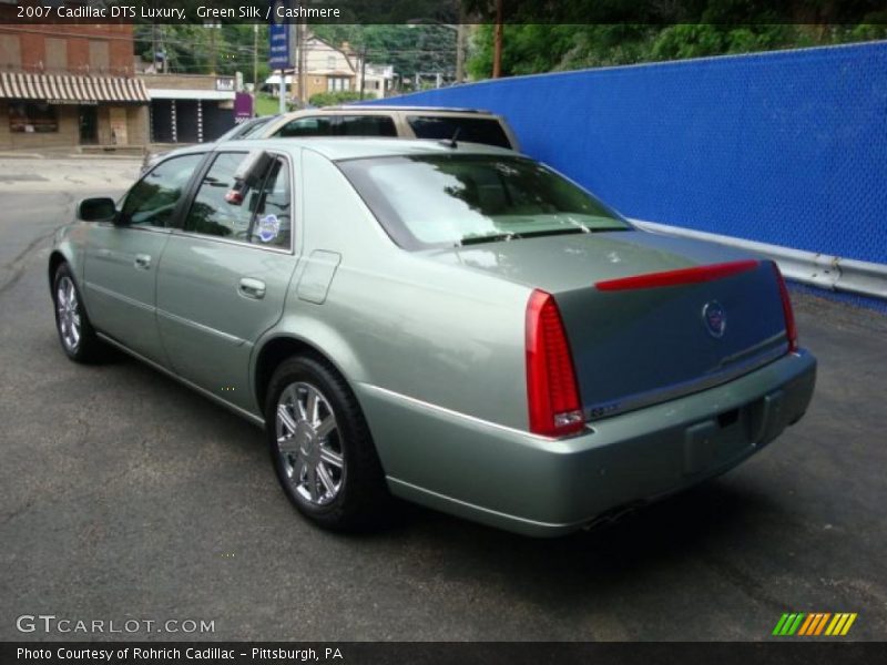 Green Silk / Cashmere 2007 Cadillac DTS Luxury
