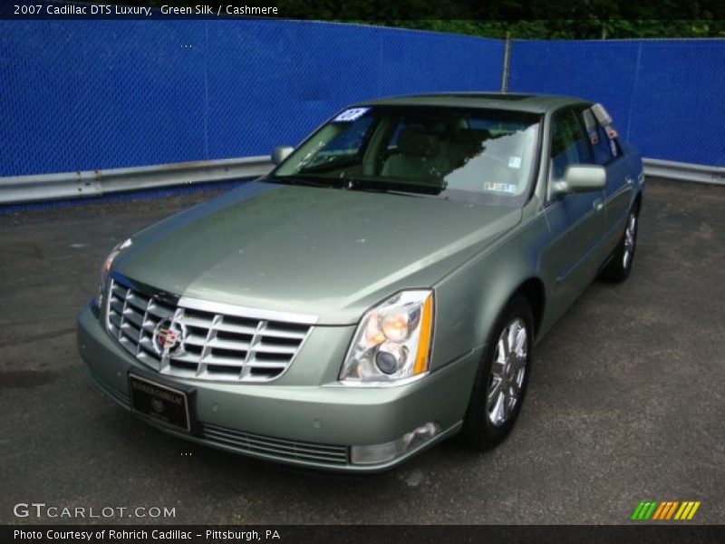 Green Silk / Cashmere 2007 Cadillac DTS Luxury