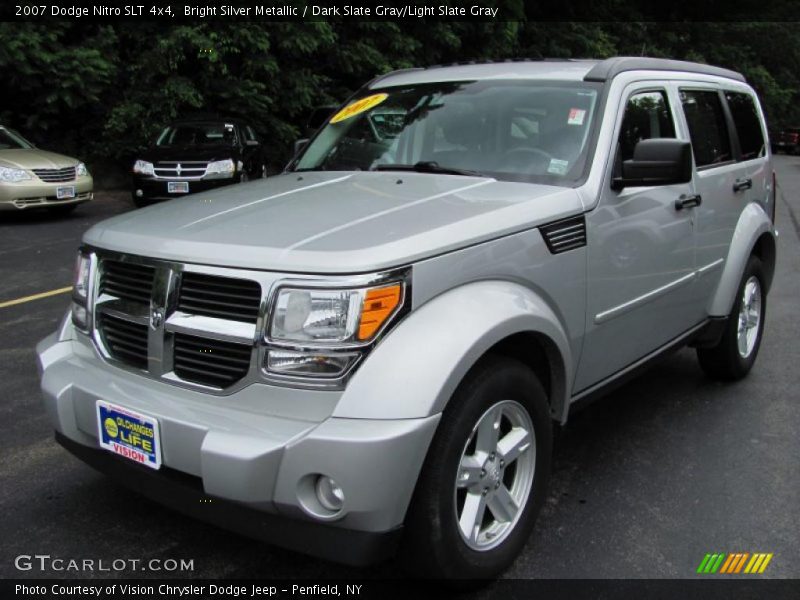 Bright Silver Metallic / Dark Slate Gray/Light Slate Gray 2007 Dodge Nitro SLT 4x4