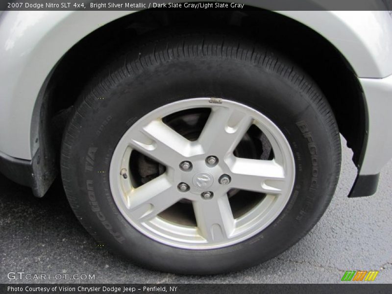 Bright Silver Metallic / Dark Slate Gray/Light Slate Gray 2007 Dodge Nitro SLT 4x4
