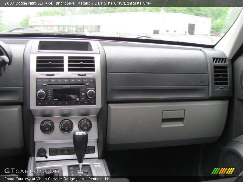 Bright Silver Metallic / Dark Slate Gray/Light Slate Gray 2007 Dodge Nitro SLT 4x4