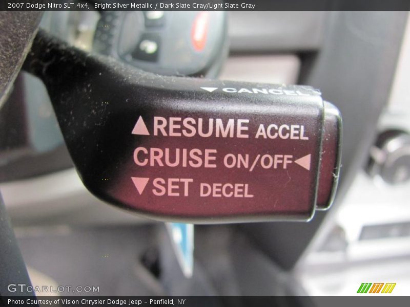 Bright Silver Metallic / Dark Slate Gray/Light Slate Gray 2007 Dodge Nitro SLT 4x4