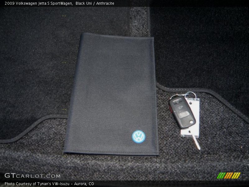 Black Uni / Anthracite 2009 Volkswagen Jetta S SportWagen