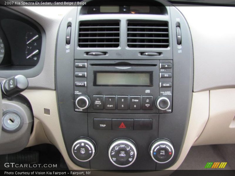 Sand Beige / Beige 2007 Kia Spectra EX Sedan