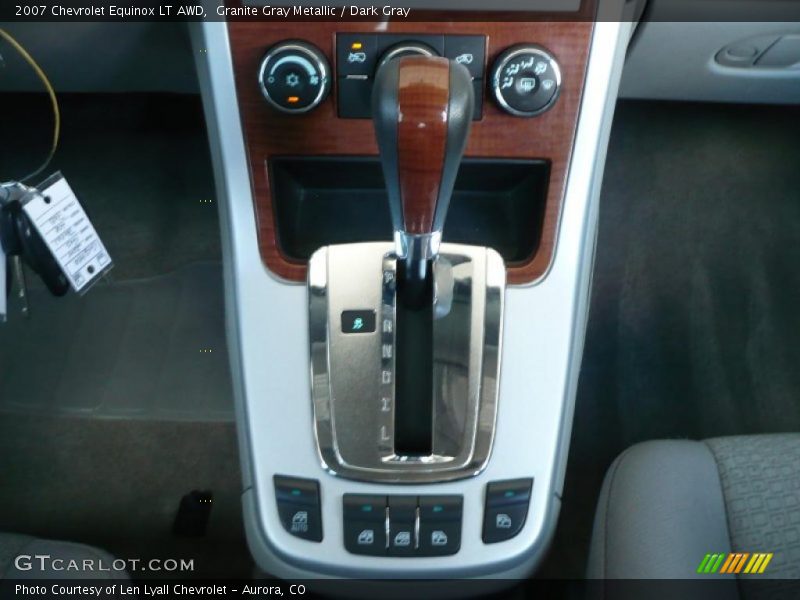 Granite Gray Metallic / Dark Gray 2007 Chevrolet Equinox LT AWD