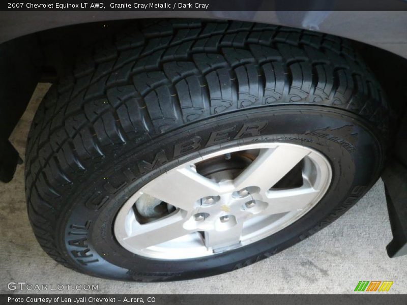 Granite Gray Metallic / Dark Gray 2007 Chevrolet Equinox LT AWD