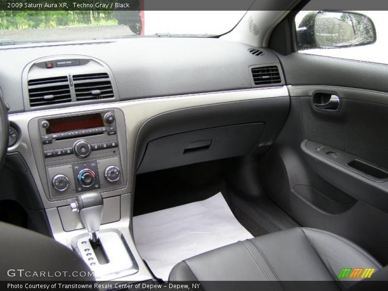 Techno Gray / Black 2009 Saturn Aura XR