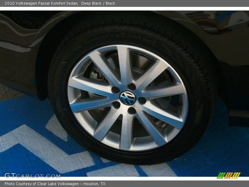 Deep Black / Black 2010 Volkswagen Passat Komfort Sedan