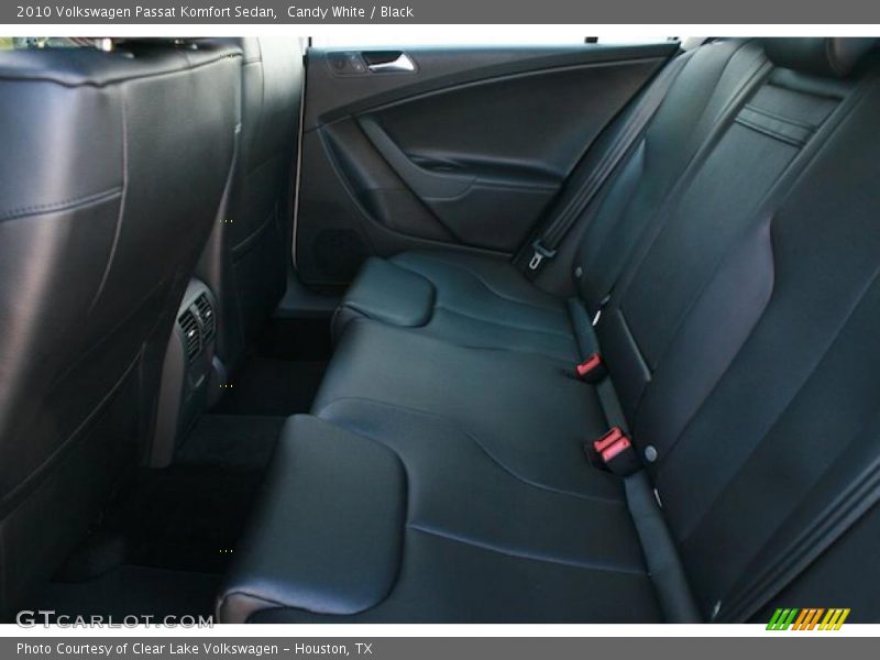 Candy White / Black 2010 Volkswagen Passat Komfort Sedan
