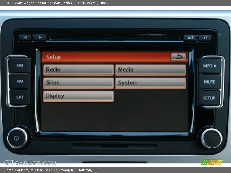 Candy White / Black 2010 Volkswagen Passat Komfort Sedan