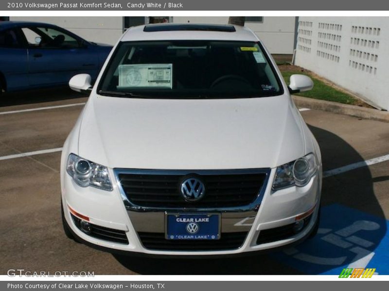 Candy White / Black 2010 Volkswagen Passat Komfort Sedan