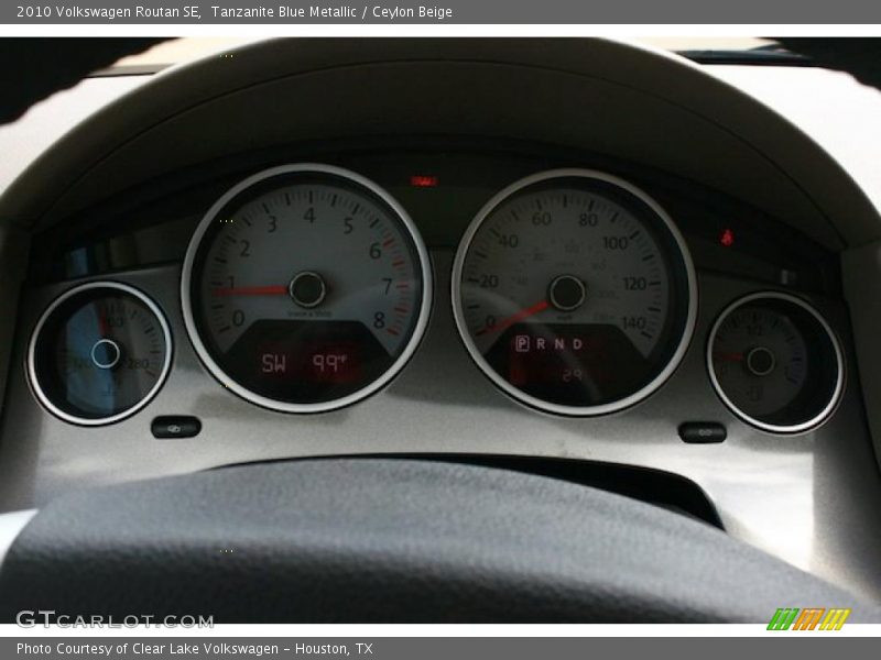 Tanzanite Blue Metallic / Ceylon Beige 2010 Volkswagen Routan SE