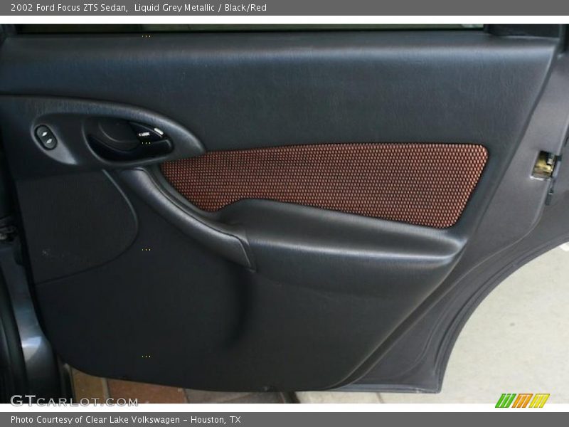 Liquid Grey Metallic / Black/Red 2002 Ford Focus ZTS Sedan
