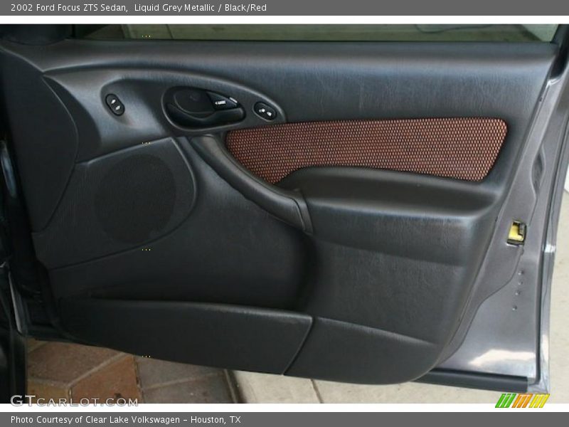 Liquid Grey Metallic / Black/Red 2002 Ford Focus ZTS Sedan
