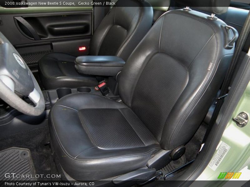 Gecko Green / Black 2008 Volkswagen New Beetle S Coupe