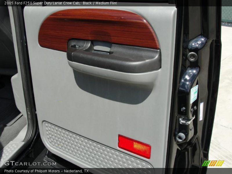 Black / Medium Flint 2005 Ford F250 Super Duty Lariat Crew Cab