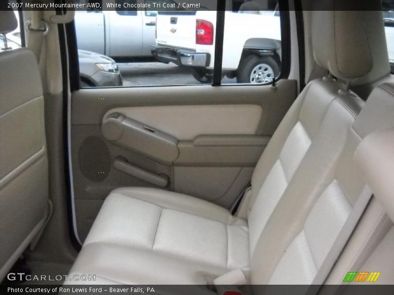 White Chocolate Tri Coat / Camel 2007 Mercury Mountaineer AWD