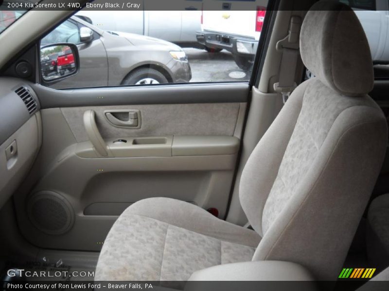 Ebony Black / Gray 2004 Kia Sorento LX 4WD