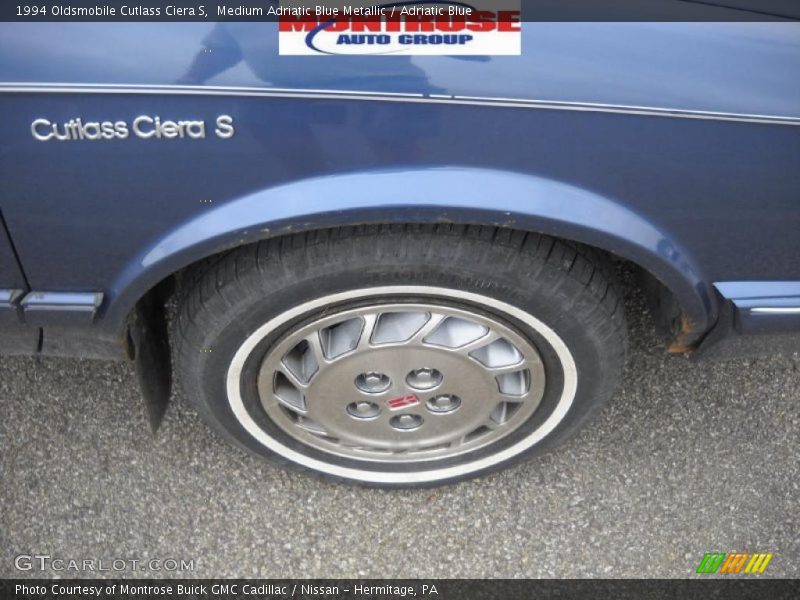 Medium Adriatic Blue Metallic / Adriatic Blue 1994 Oldsmobile Cutlass Ciera S