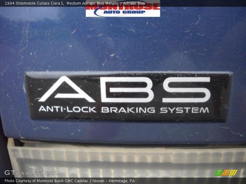 Medium Adriatic Blue Metallic / Adriatic Blue 1994 Oldsmobile Cutlass Ciera S