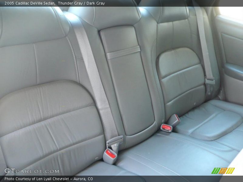 Thunder Gray / Dark Gray 2005 Cadillac DeVille Sedan