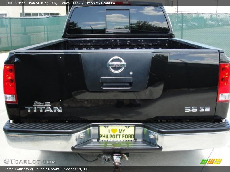 Galaxy Black / Graphite/Titanium 2006 Nissan Titan SE King Cab