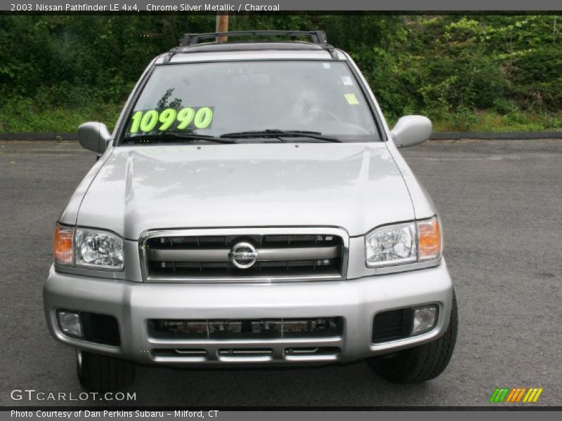 Chrome Silver Metallic / Charcoal 2003 Nissan Pathfinder LE 4x4