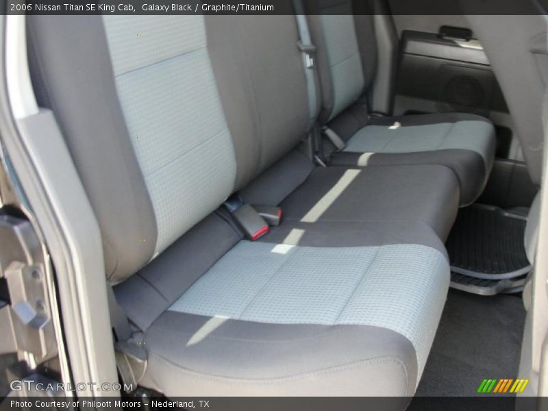 Galaxy Black / Graphite/Titanium 2006 Nissan Titan SE King Cab