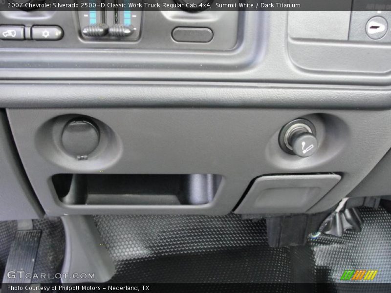 Summit White / Dark Titanium 2007 Chevrolet Silverado 2500HD Classic Work Truck Regular Cab 4x4