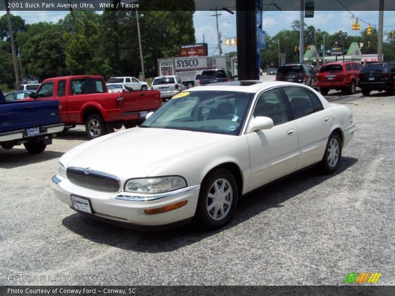 White / Taupe 2001 Buick Park Avenue Ultra