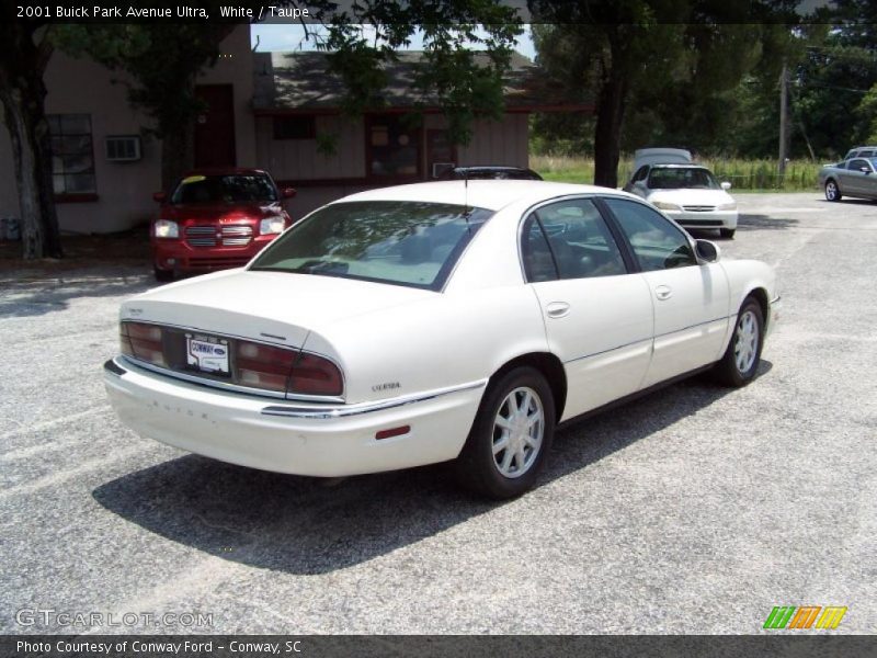 White / Taupe 2001 Buick Park Avenue Ultra