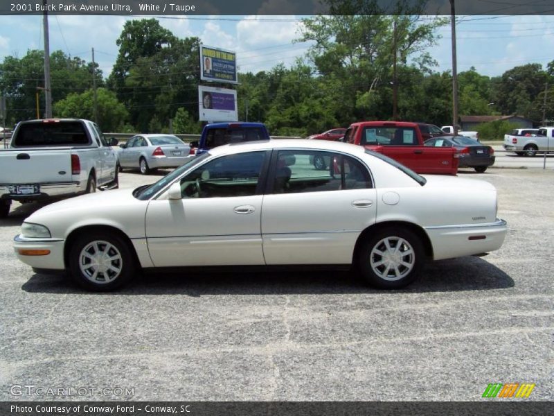 White / Taupe 2001 Buick Park Avenue Ultra