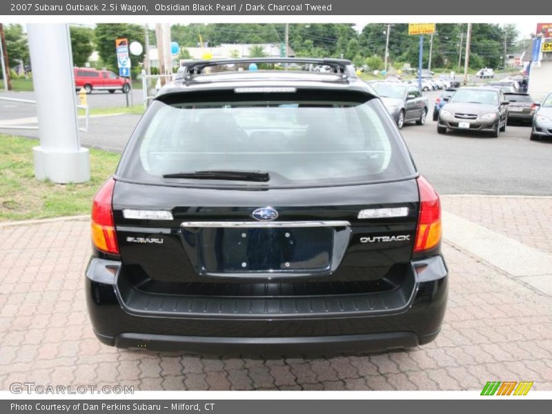 Obsidian Black Pearl / Dark Charcoal Tweed 2007 Subaru Outback 2.5i Wagon