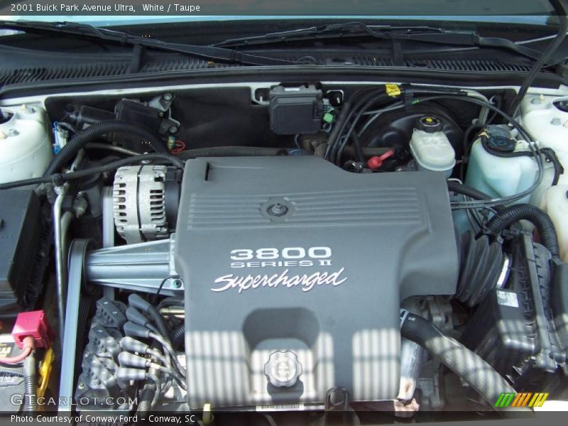 White / Taupe 2001 Buick Park Avenue Ultra