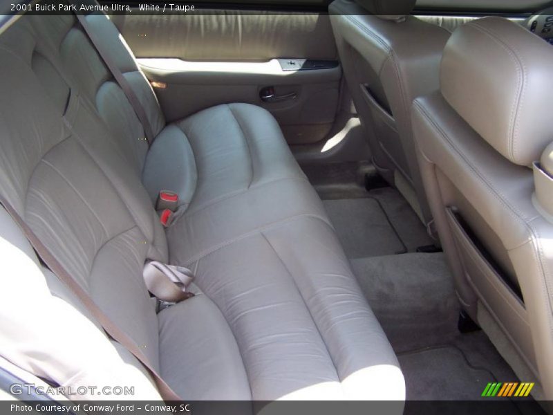 White / Taupe 2001 Buick Park Avenue Ultra